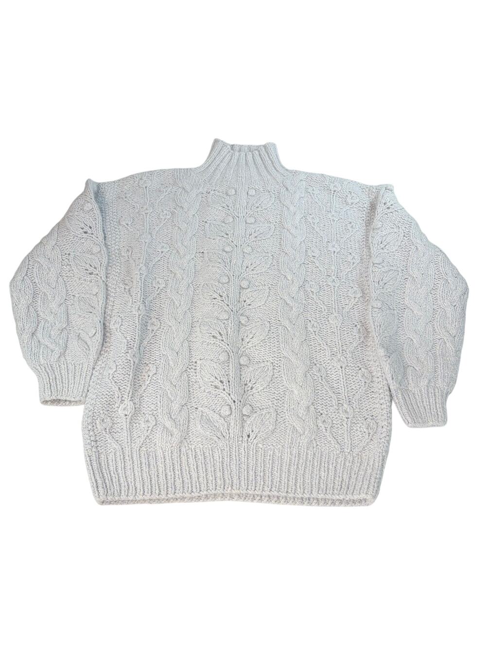 VTG Madeleine gray cable knit leaves & berries mock neck sweater. Size S. cozy
